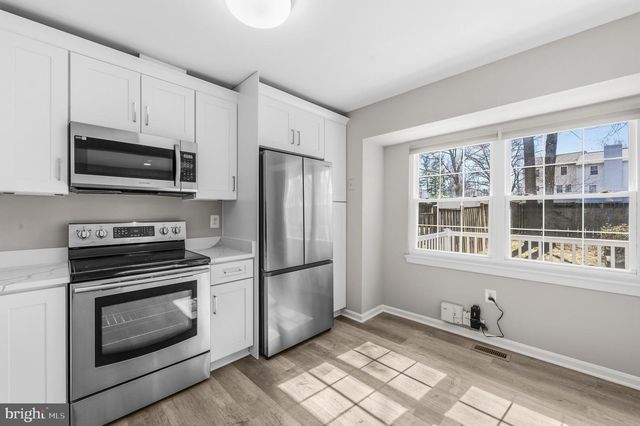 5907 WOOD SORRELS CT, Burke, VA 22015