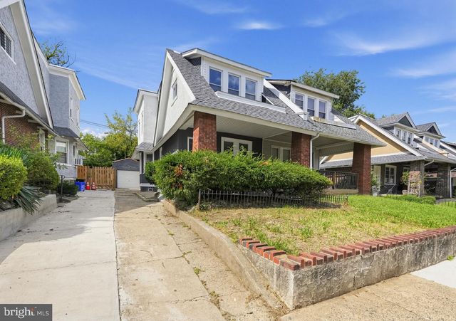 317 E VERNON, Philadelphia, PA 19119