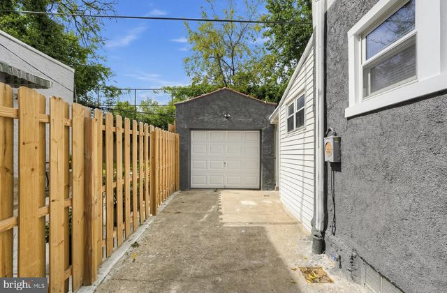 317 E VERNON, Philadelphia, PA 19119