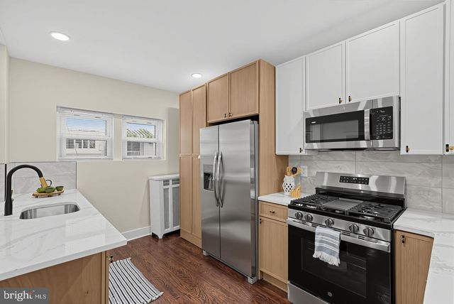 317 E VERNON, Philadelphia, PA 19119