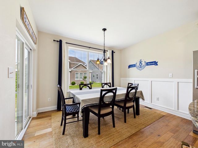 30034 SEASHORE PARK DR, Millville, DE 19967