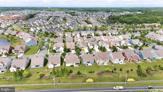 30034 SEASHORE PARK DR, Millville, DE 19967