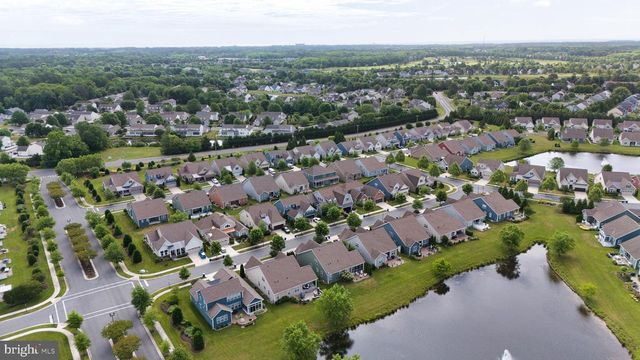 30034 SEASHORE PARK DR, Millville, DE 19967