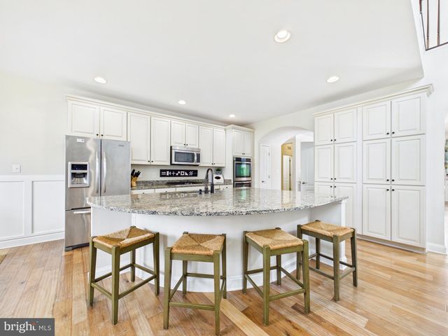 30034 SEASHORE PARK DR, Millville, DE 19967