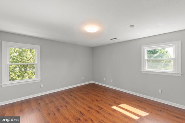 405 SPRING HOLLOW RD, Woodstock, VA 22664