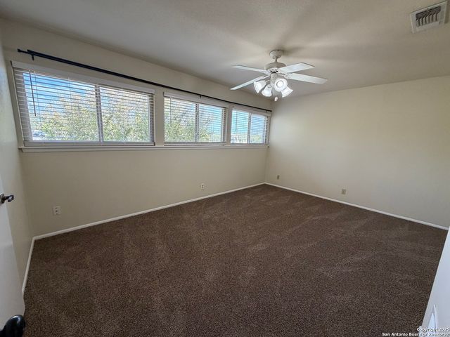 1236 E Live Oak Rd, Schertz, TX 78154