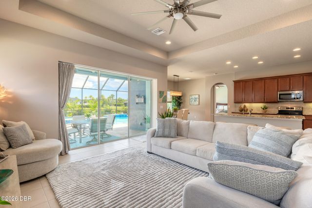 216 Fuchsia Street, Daytona Beach, FL 32124