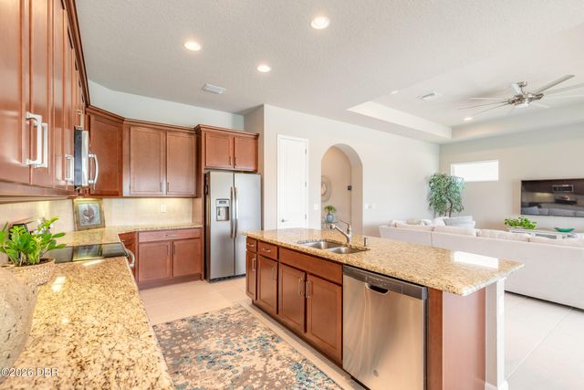 216 Fuchsia Street, Daytona Beach, FL 32124