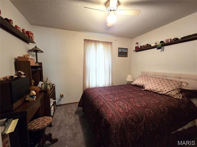 13982 State Route 21, De Soto, MO 63020