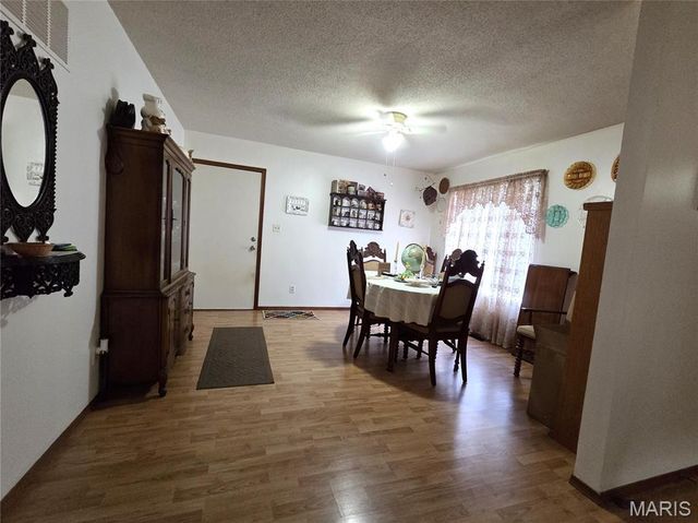 13982 State Route 21, De Soto, MO 63020