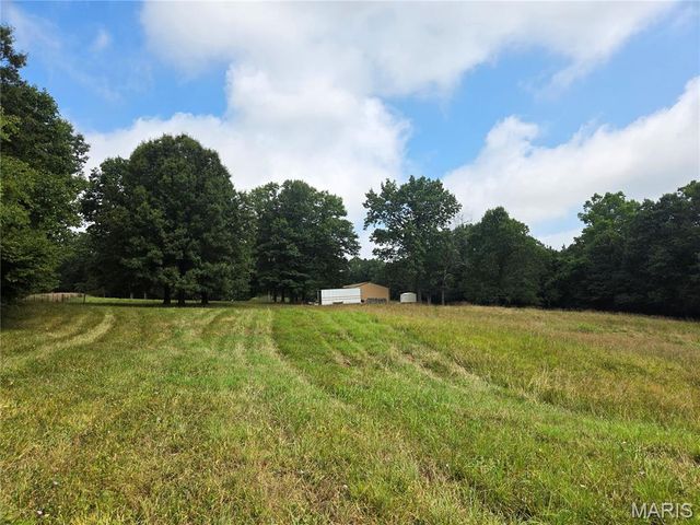 13982 State Route 21, De Soto, MO 63020