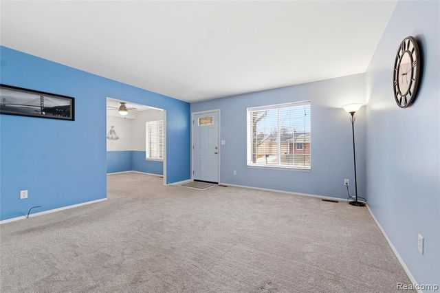 16371 Benmar Drive, Roseville, MI 48066