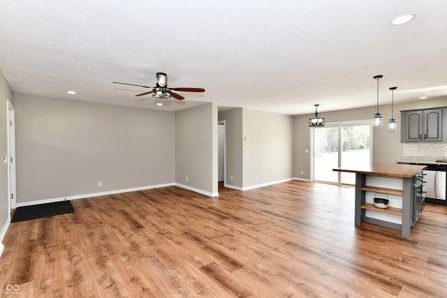 1095 S Teresa Drive, Martinsville, IN 46151