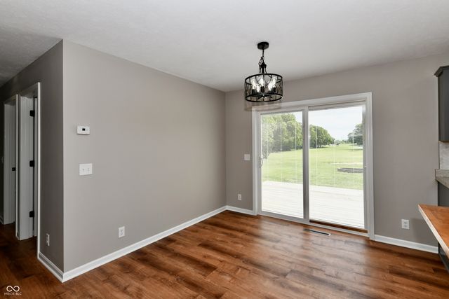 1095 S Teresa Drive, Martinsville, IN 46151