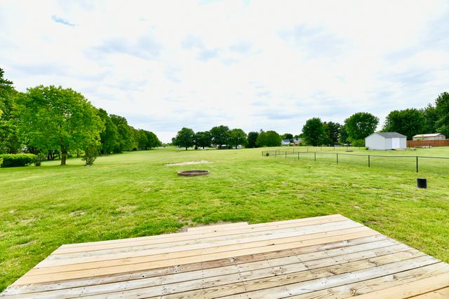 1095 S Teresa Drive, Martinsville, IN 46151
