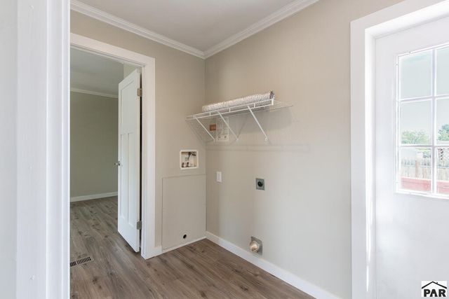 177 E Cellini Dr, Pueblo, CO 81007