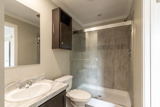177 E Cellini Dr, Pueblo, CO 81007