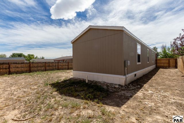 177 E Cellini Dr, Pueblo, CO 81007