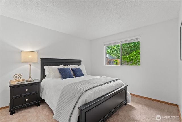 29452 34th Avenue S, Auburn, WA 98001