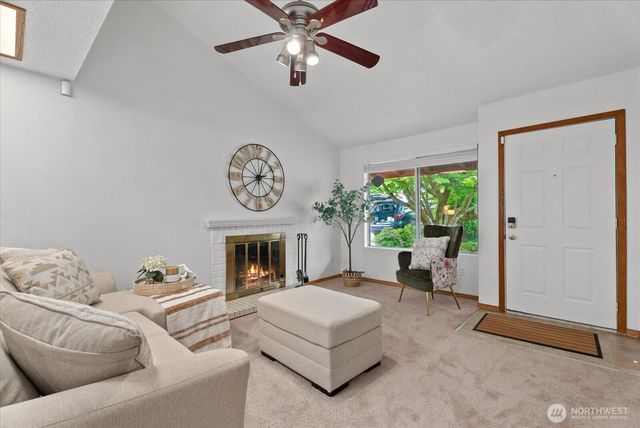 29452 34th Avenue S, Auburn, WA 98001