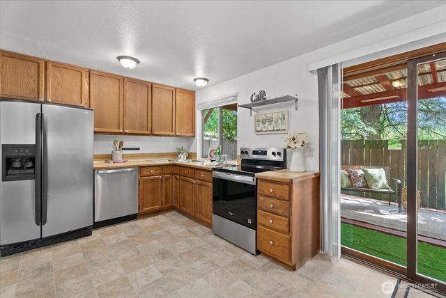 29452 34th Avenue S, Auburn, WA 98001