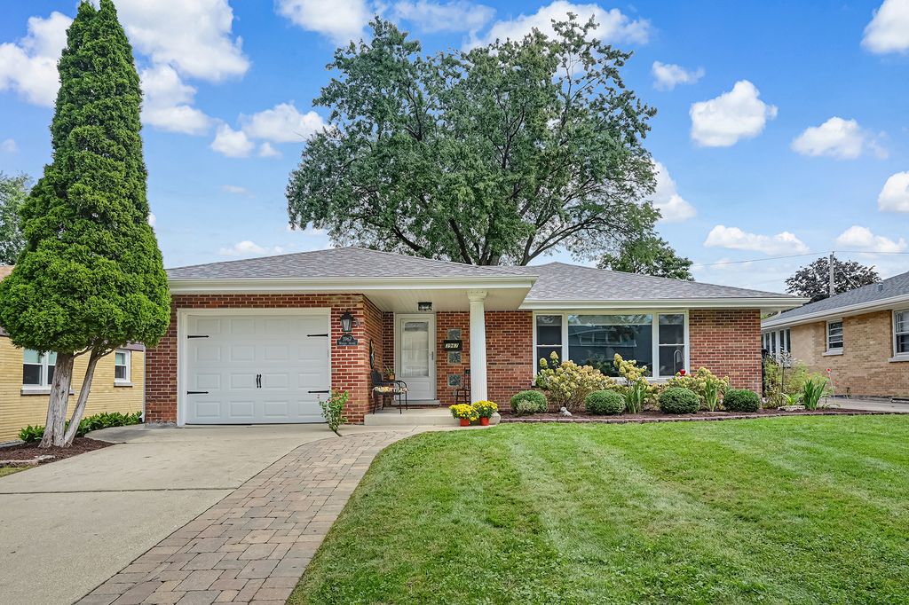 3967 Western Avenue, Western Springs, IL 60558 — exterior