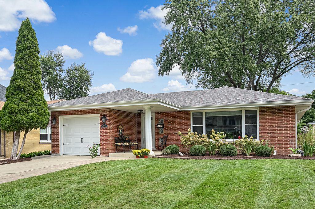 3967 Western Avenue, Western Springs, IL 60558 — photo 2