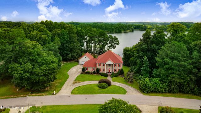 4904 Pebble Beach Circle, Wilson, NC 27896