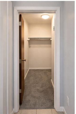 4017 Thaxton Avenue SE, Albuquerque, NM 87108