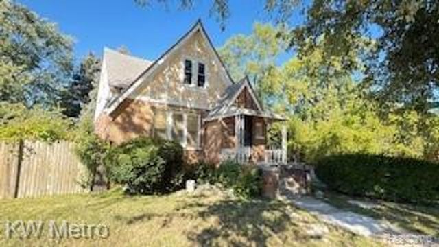 11739 Grandmont Avenue, Detroit, MI 48227