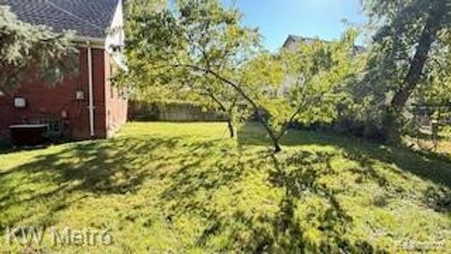 11739 Grandmont Avenue, Detroit, MI 48227