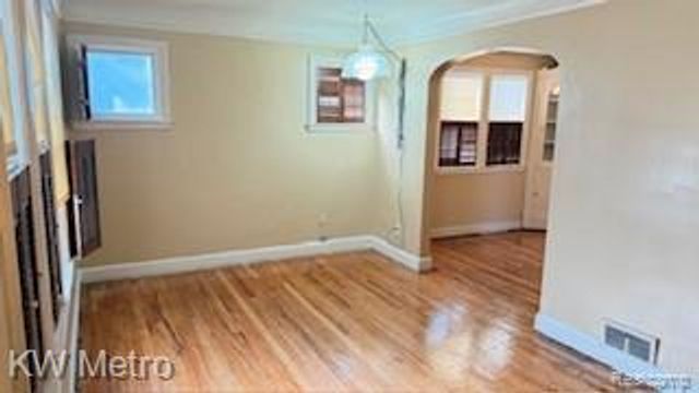 11739 Grandmont Avenue, Detroit, MI 48227
