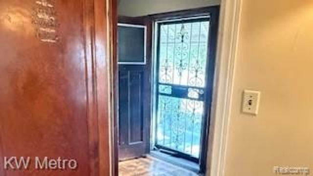 11739 Grandmont Avenue, Detroit, MI 48227