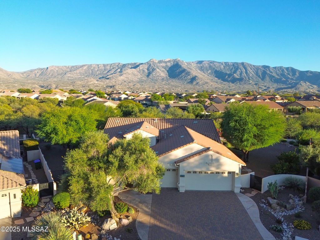 39913 S Clubhouse Drive, Saddlebrooke, AZ 85739