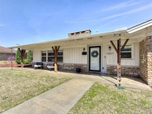 1501 Andover Court, The Village, OK 73120
