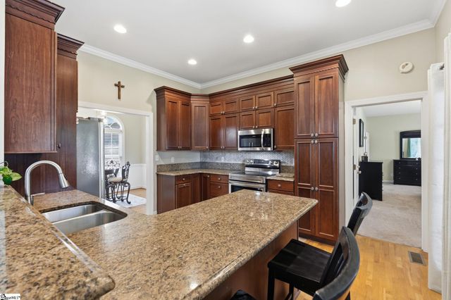 304 Misty Meadows Lane, Inman, SC 29349