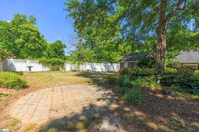 304 Misty Meadows Lane, Inman, SC 29349