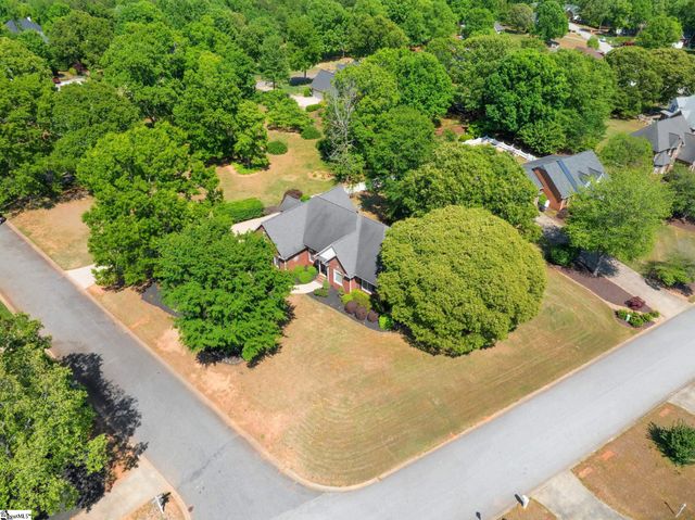 304 Misty Meadows Lane, Inman, SC 29349