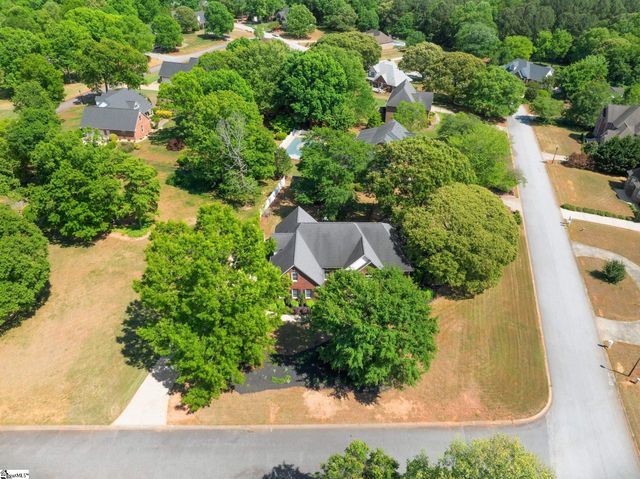 304 Misty Meadows Lane, Inman, SC 29349