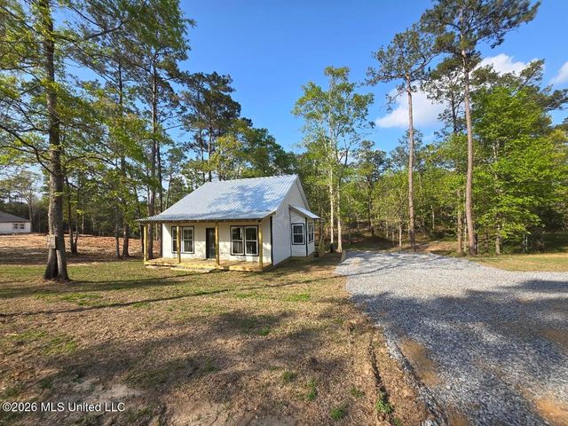 401 George Ford Road, Carriere, MS 39426