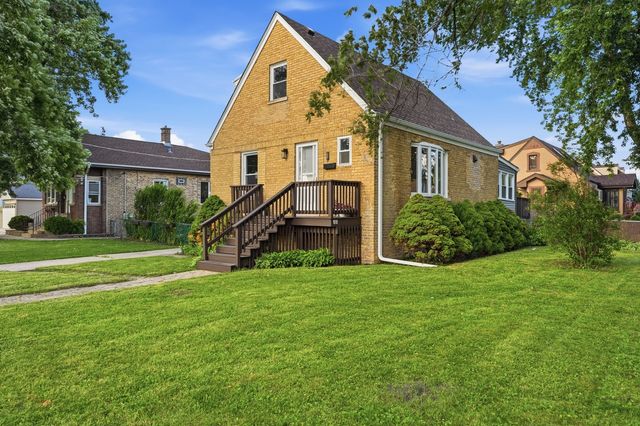 1610 Stockton Avenue, Des Plaines, IL 60018