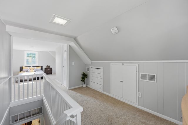 1610 Stockton Avenue, Des Plaines, IL 60018