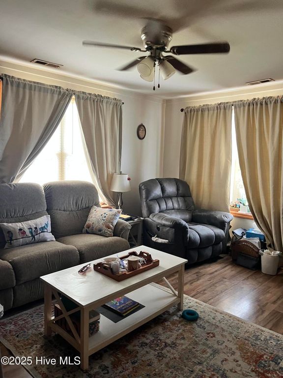 Image 7 of property listing at 1100 Shepard Street, Morehead City, NC 28557