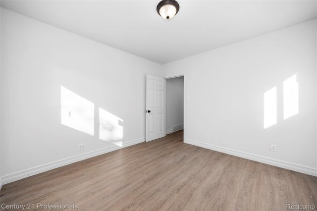 7359 Saint Clair Hwy Highway, East China Township, MI 48054