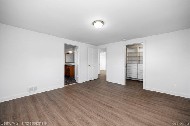 7359 Saint Clair Hwy Highway, East China Township, MI 48054