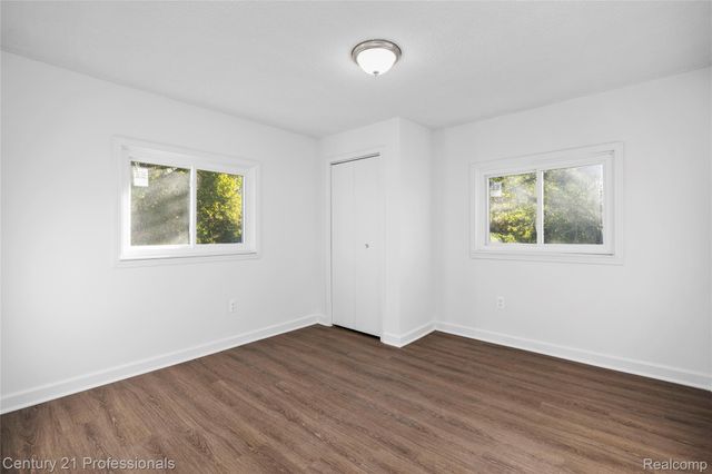 7359 Saint Clair Hwy Highway, East China Township, MI 48054