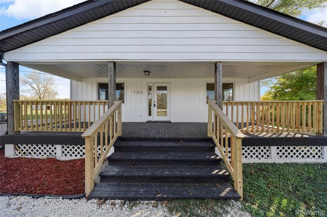7359 Saint Clair Hwy Highway, East China Township, MI 48054