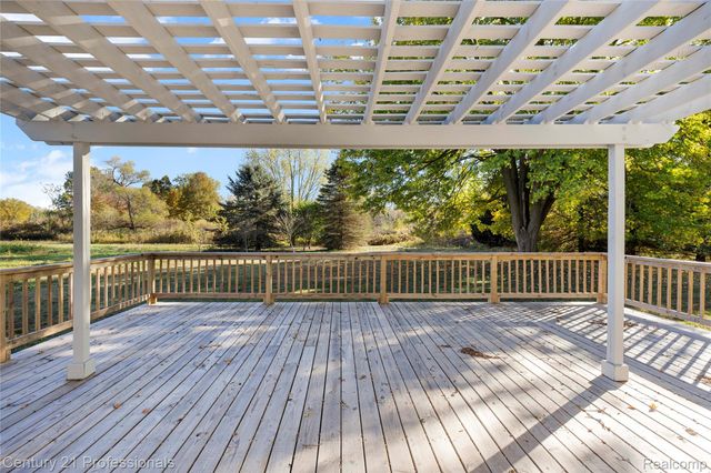 7359 Saint Clair Hwy Highway, East China Township, MI 48054