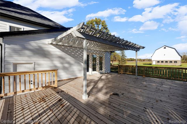 7359 Saint Clair Hwy Highway, East China Township, MI 48054