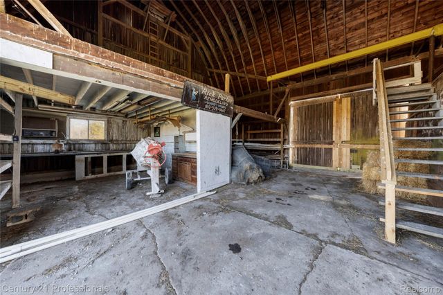7359 Saint Clair Hwy Highway, East China Township, MI 48054